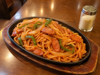 鉄板ナポリタン